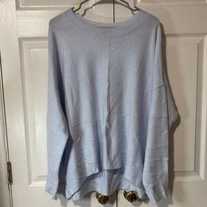 Vince Camuto Soft Blue Crew Neck Sweater Sz XL Excellent Condition